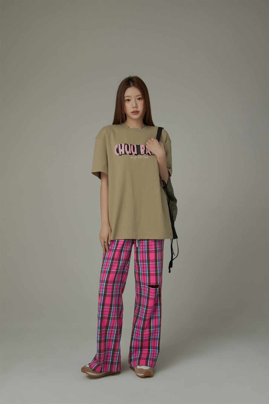 CHUU Chuu Baby Logo Cotton Loose Fit T-Shirt