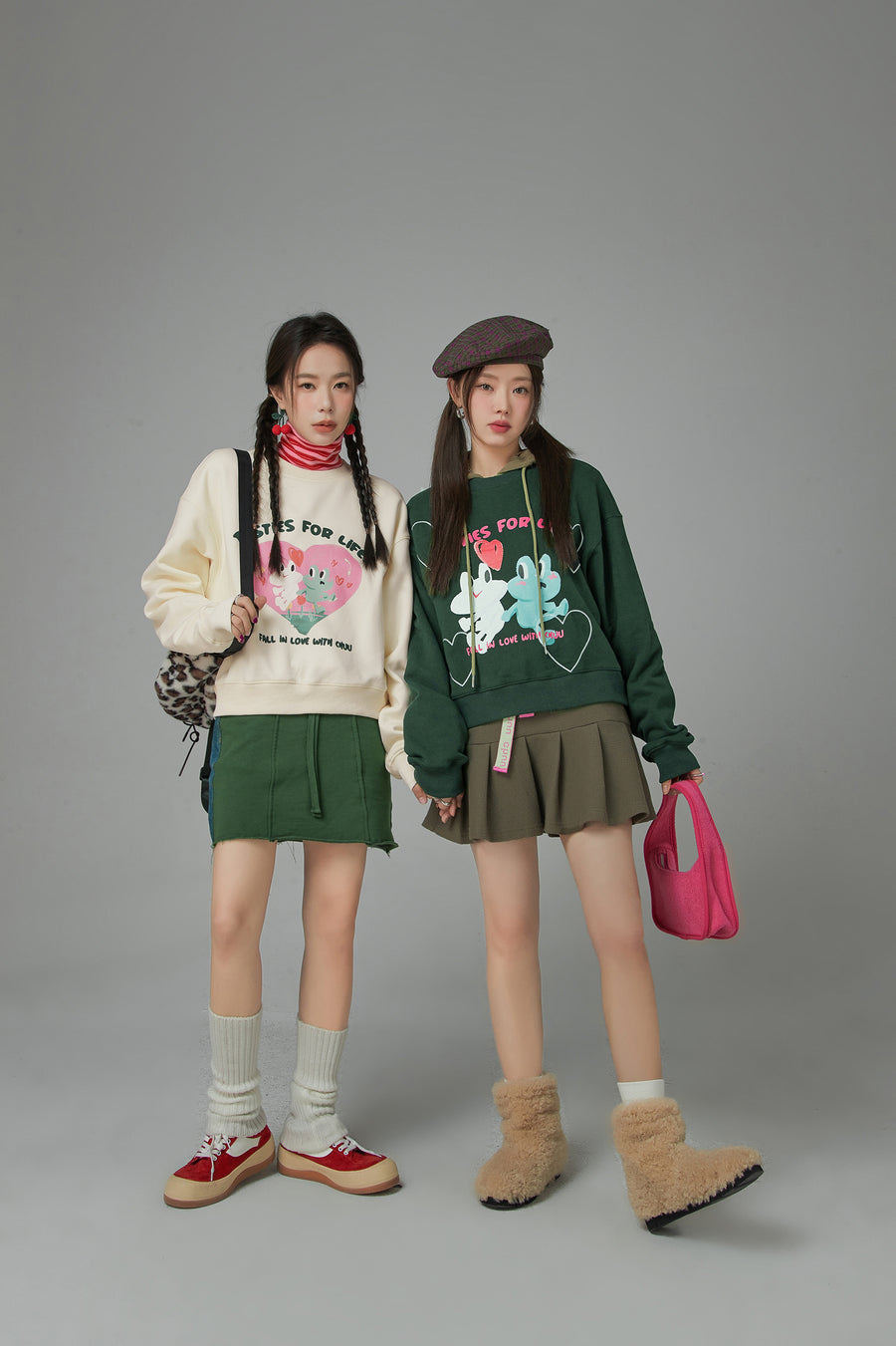 CHUU Tennis Frog Loose Fit Sweatshirt