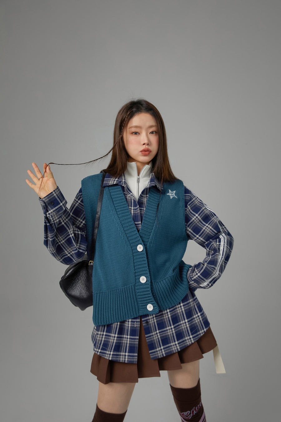 CHUU Revolves Around You Star Knit Vest