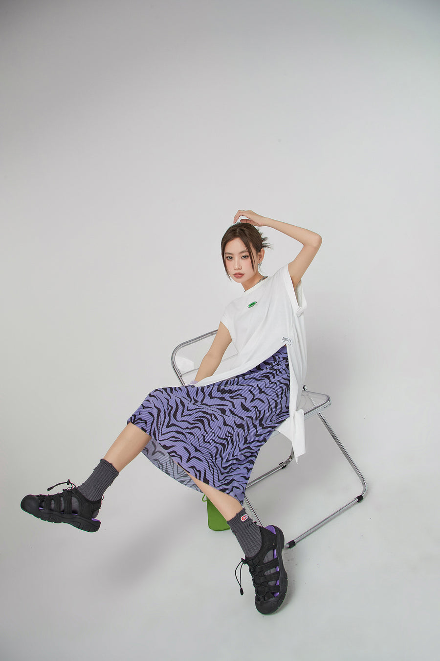 CHUU Tiger Colored Print Midi Skirt