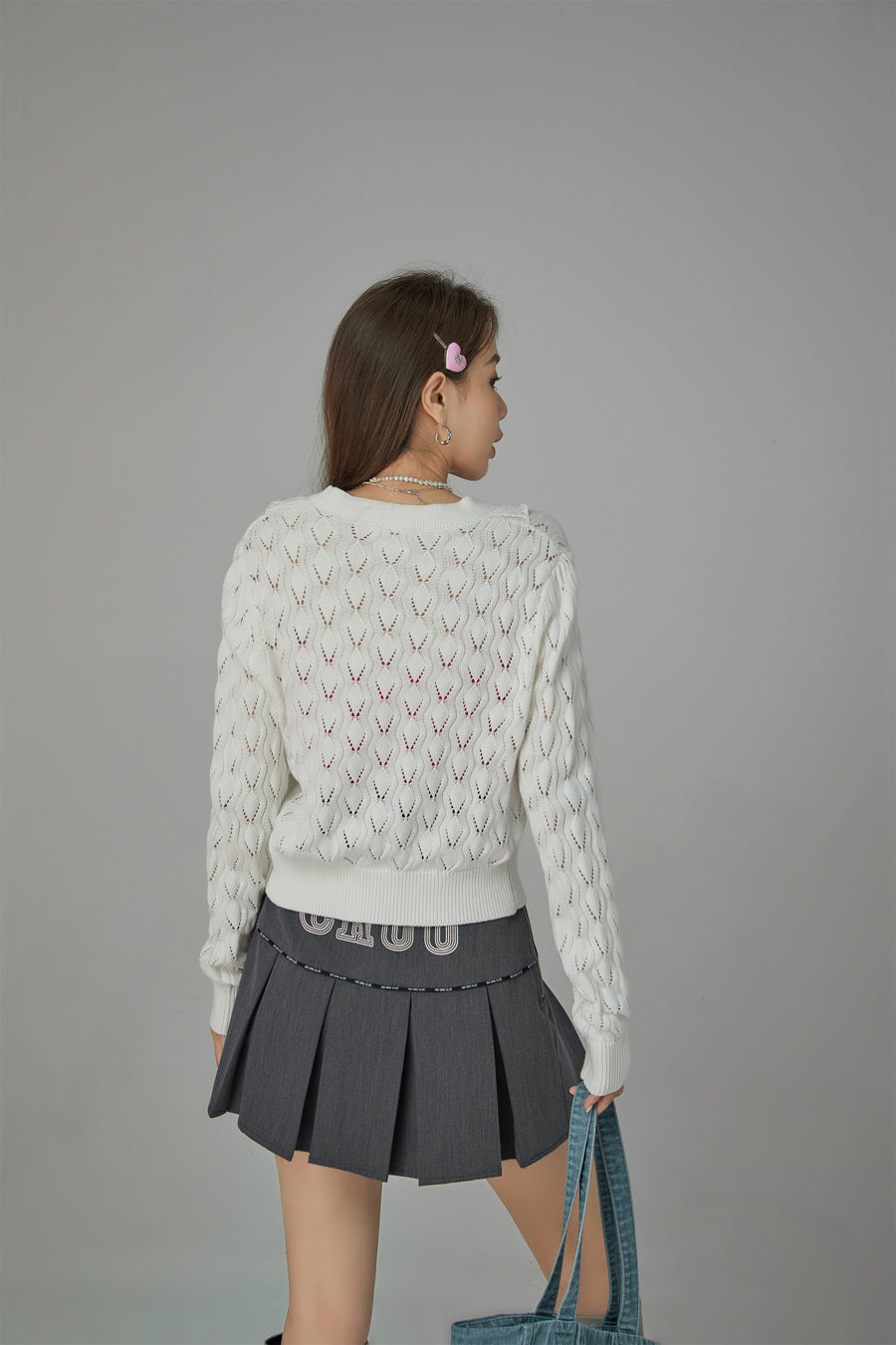 CHUU Lovely Crochet V-Neck Cardigan