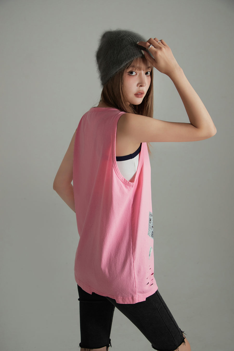 CHUU Fragile Tag Ripped Sleeveless Top