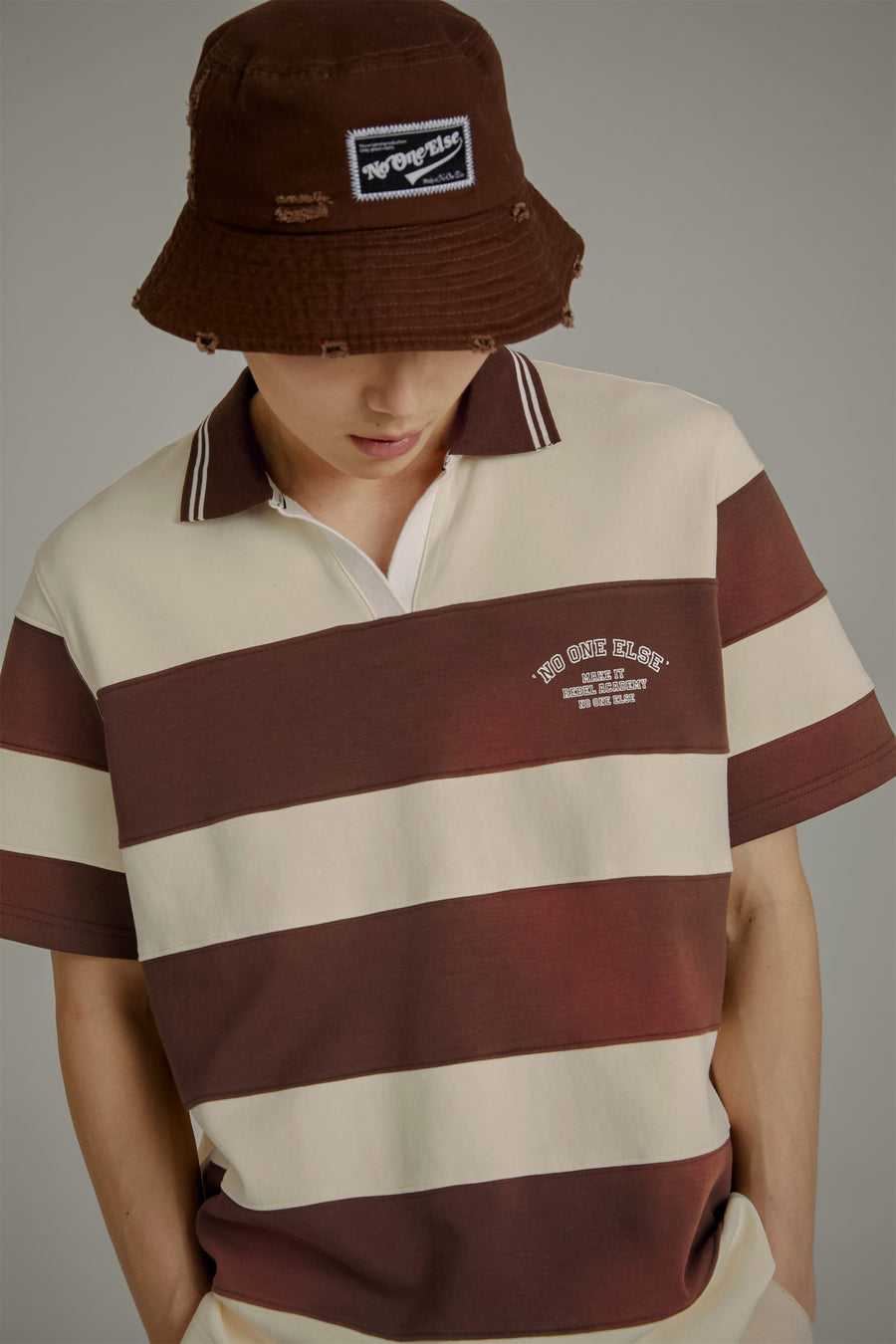 CHUU Open Collar Stripe Color T-Shirt