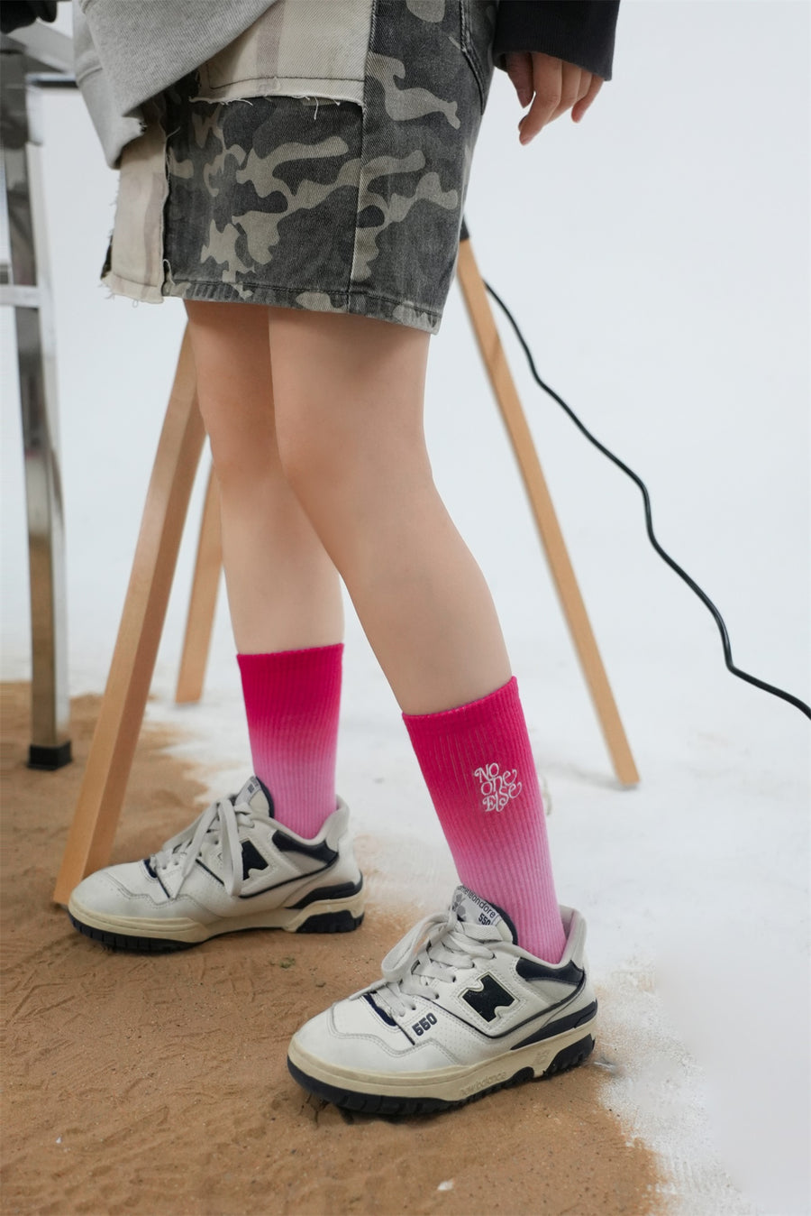 CHUU Gradient Socks