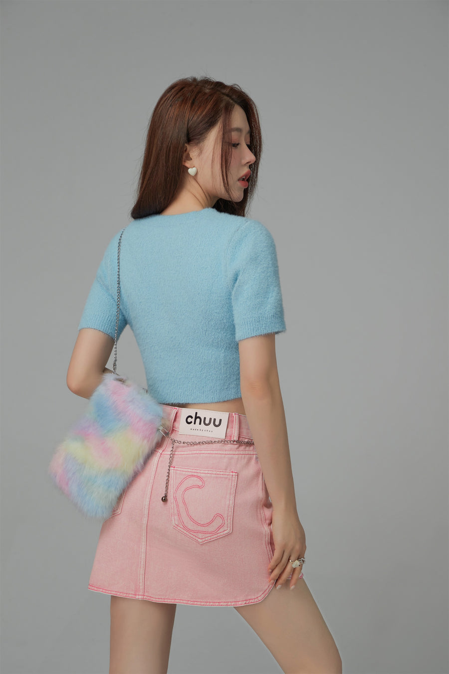 CHUU Funny Rabbit Crop Soft Knit Sweater