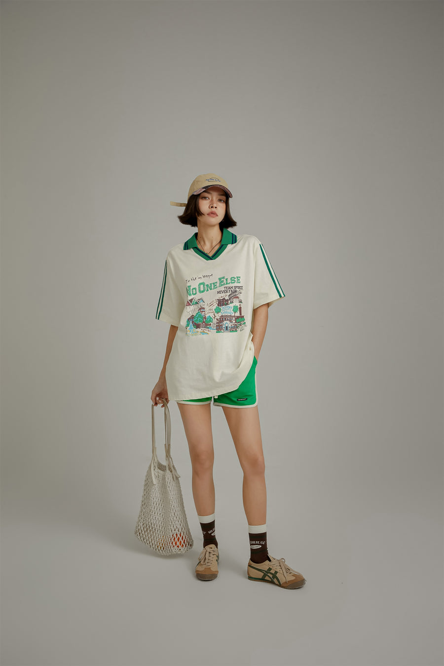 CHUU Noe Printed Town Open Collar T-Shirt