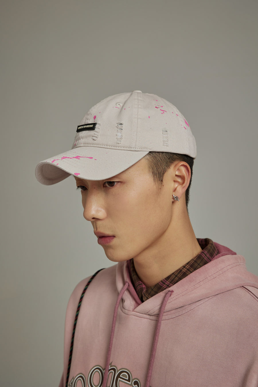 CHUU Distressed Ball Cap