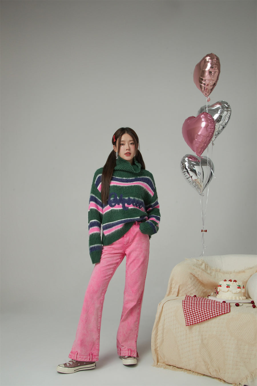 CHUU Loving You Two-Ways Stripe Knit Sweater