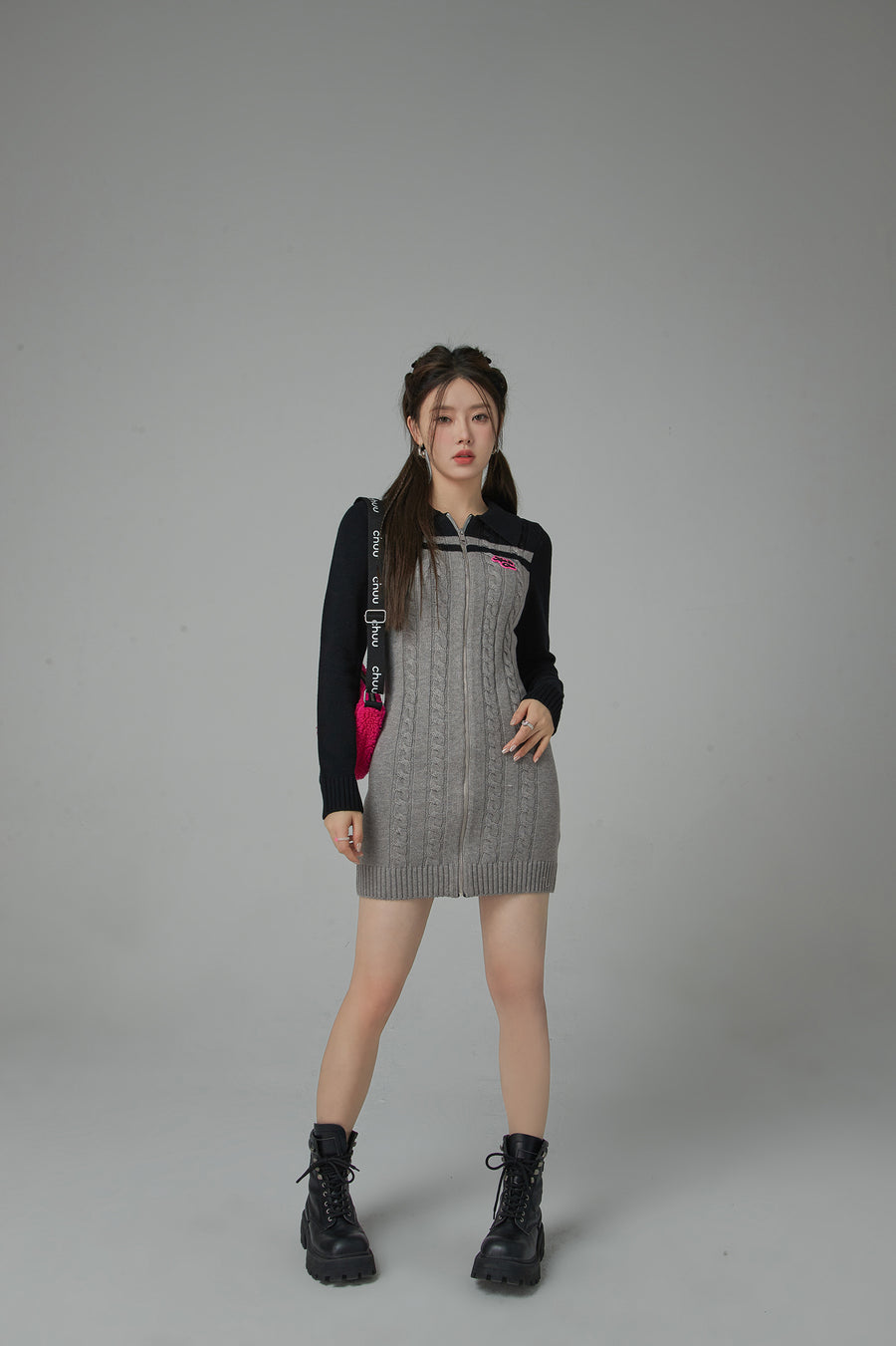 CHUU Twilight Zone Zip-Up Knit One Piece Dress