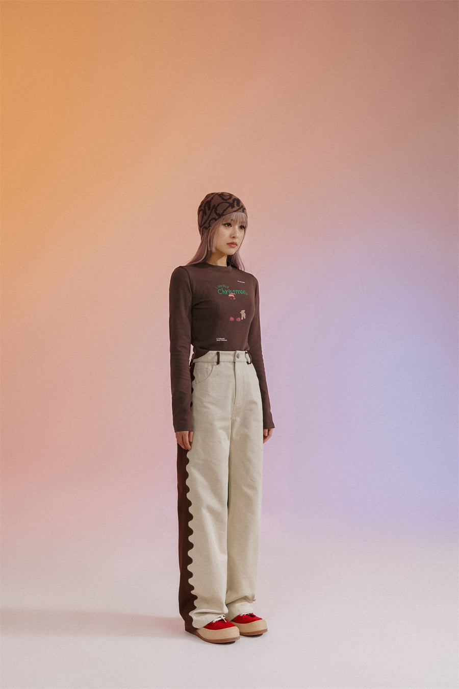 CHUU Christmas Cropped T-Shirt