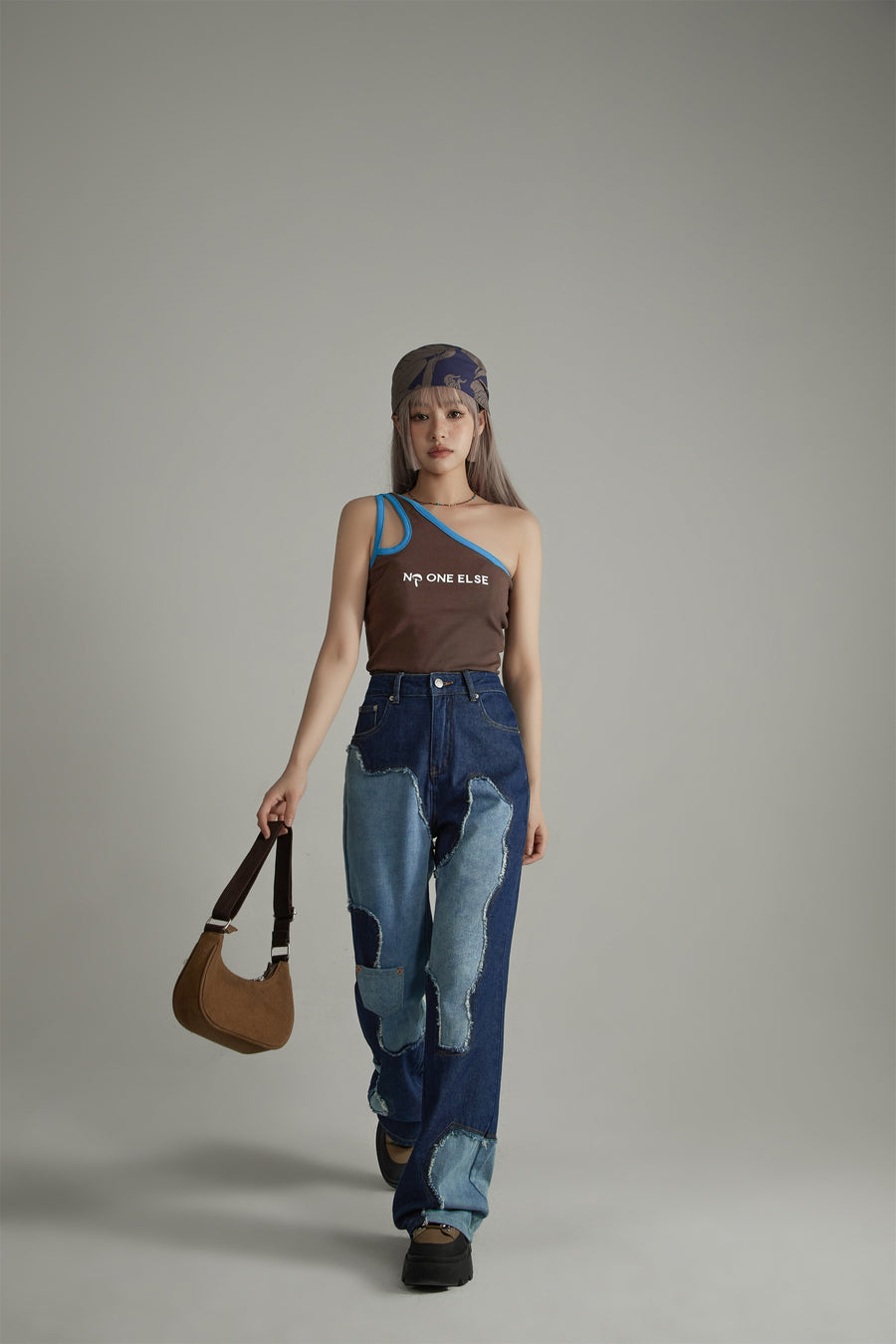 CHUU 2 Way Off The Shoulder Sleeveless Crop Top