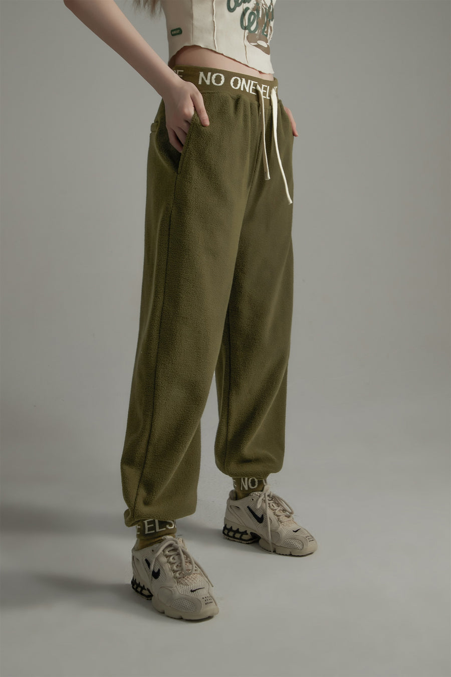 CHUU Waistband Wide Jogger Pants