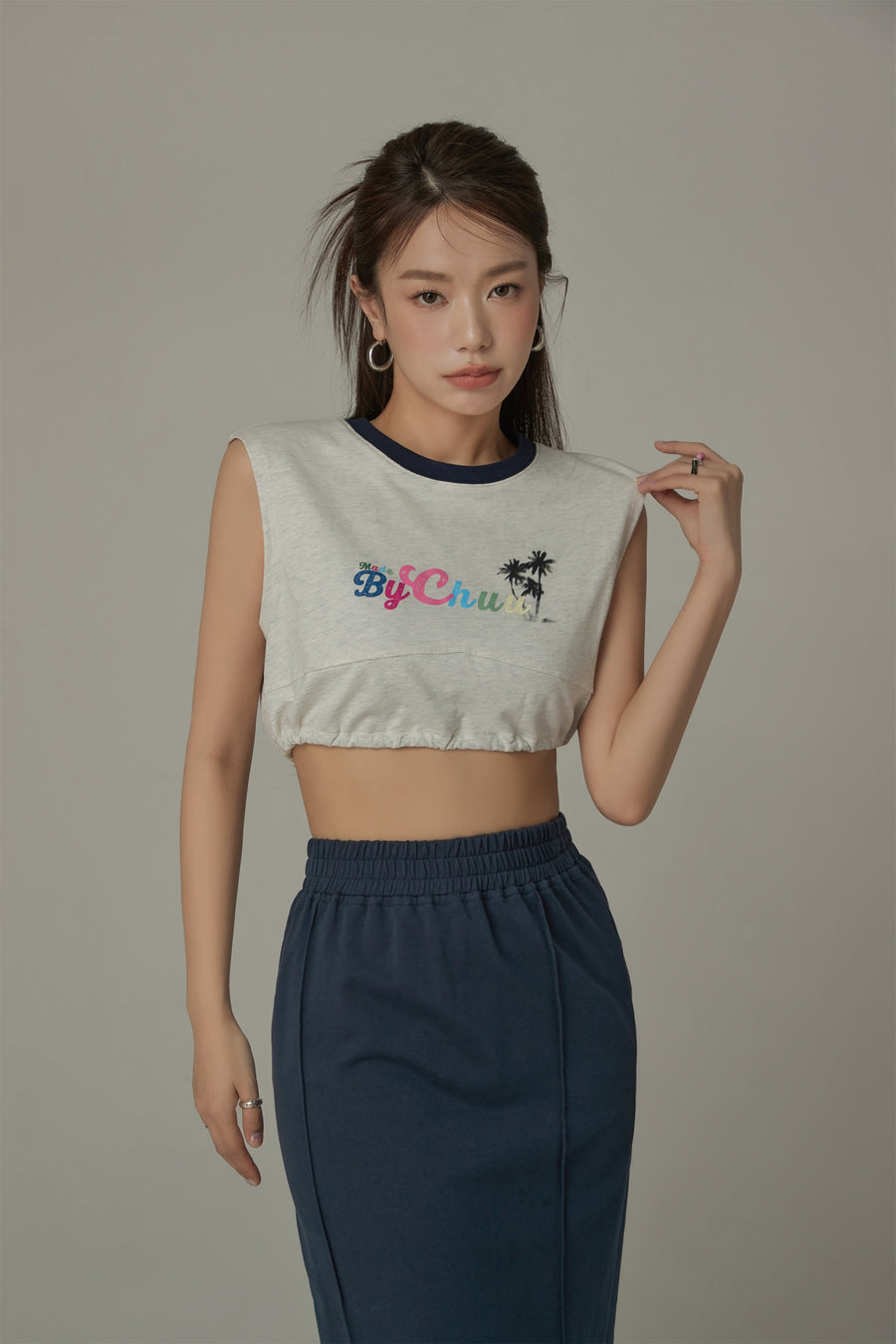 CHUU By Chuu Color String Back Cutout Sleeveless Crop Top