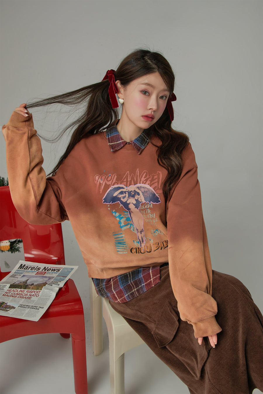 CHUU Angel And Devil Vintage Sweatshirt