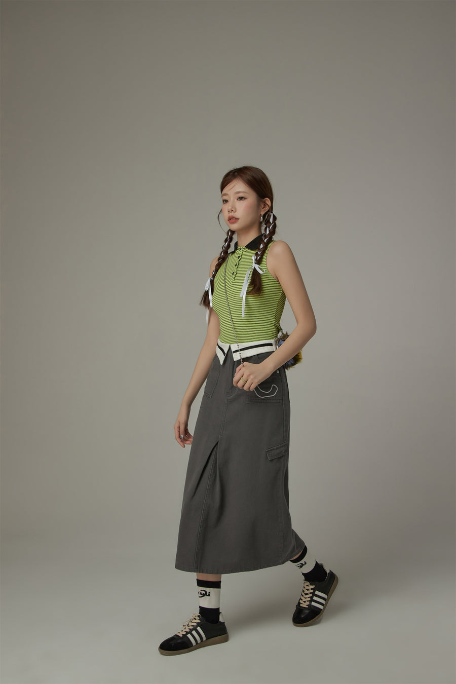 CHUU Collar Stripe Sleeveless Top