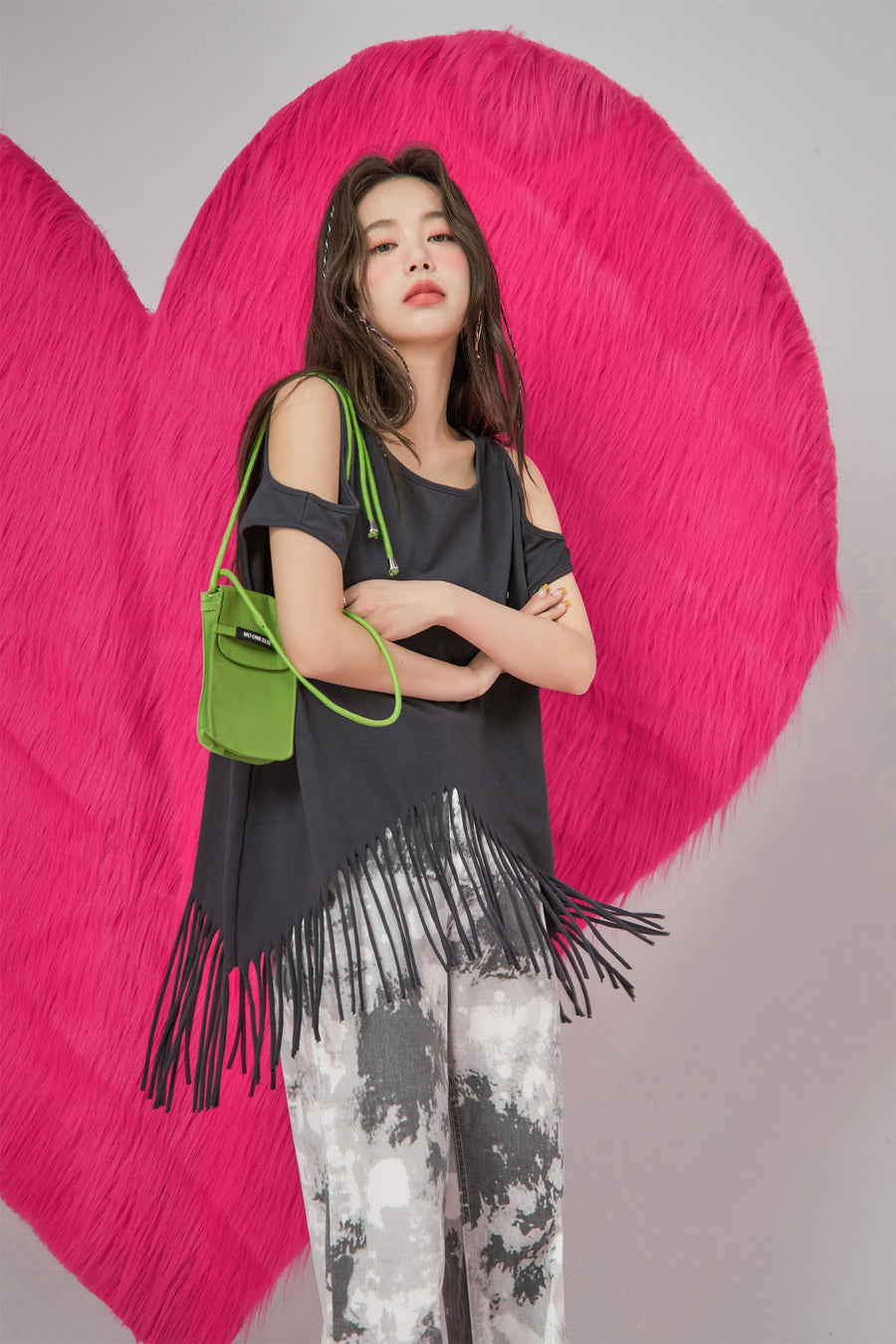 CHUU Lucky For You Fringe Top