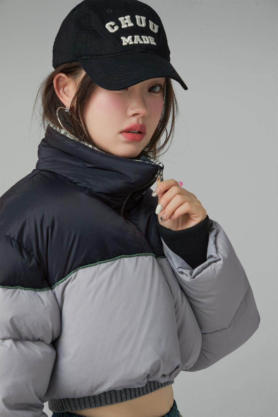 CHUU Pop Of Color Crop Padded Jacket