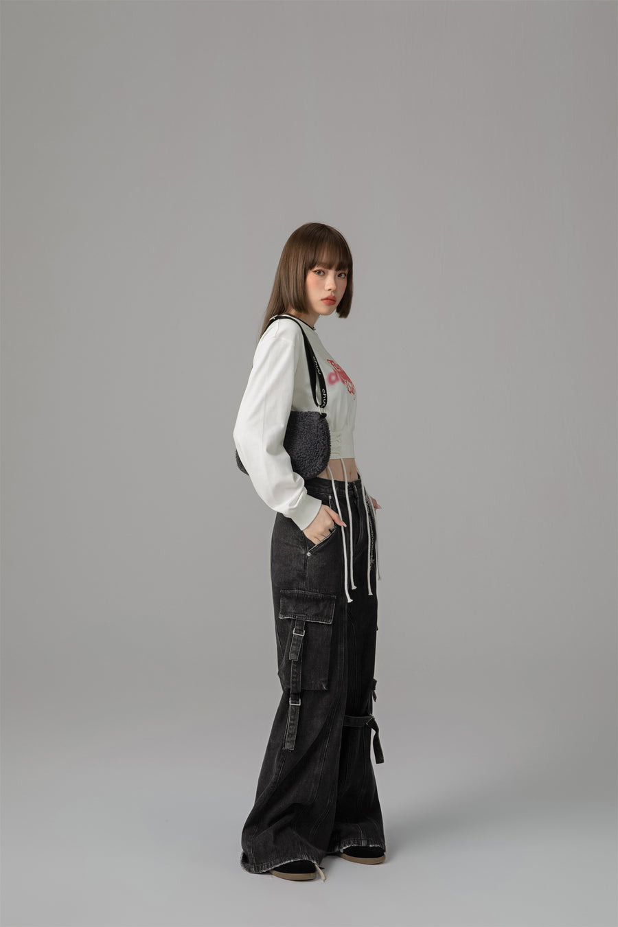 CHUU Downside Wide Denim Cargo Pants