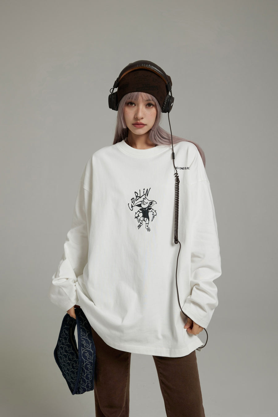 CHUU Goblin Long-Sleeved Boyfriend Top