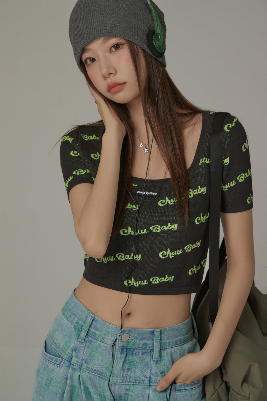 CHUU Chuu Baby Cropped Knit Top