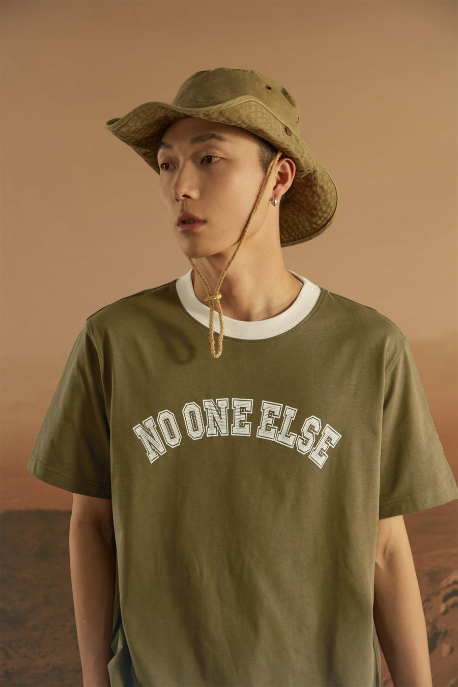 CHUU No One Else Boxy T-Shirt