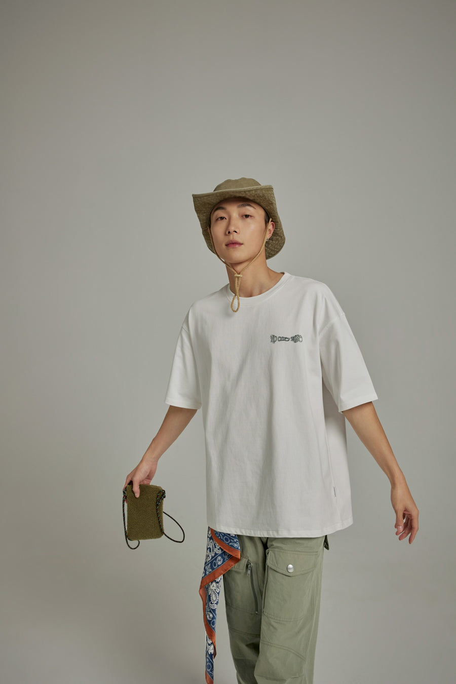 CHUU Goblin Round Neck Short Sleeve T-Shirt