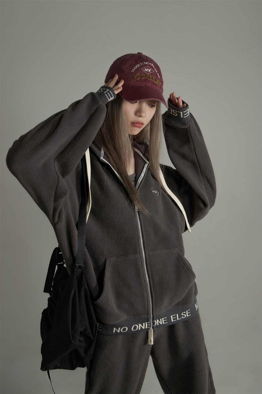 CHUU No One Else Fleece Zip-Up Hoodie