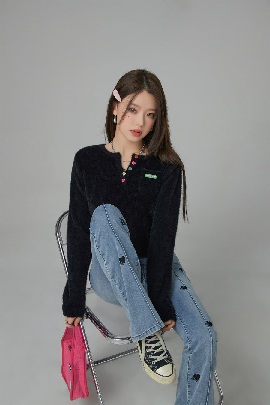 CHUU Chase The Dream Cropped Knit Sweater