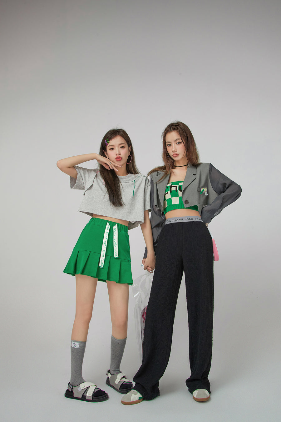 CHUU Stitches Lines Loosefit Crop Top