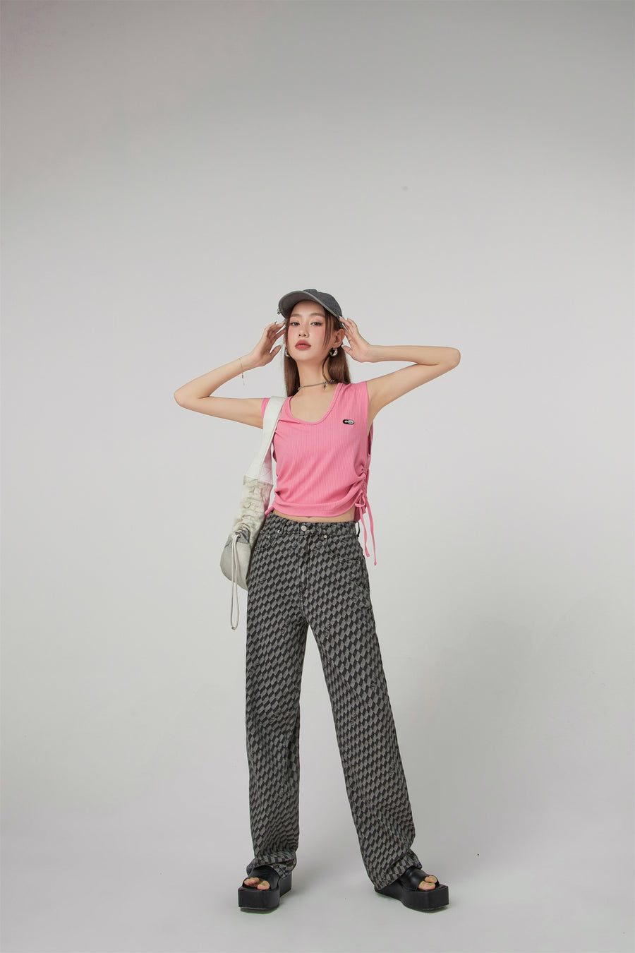 CHUU Checkerboard Wide Jeans