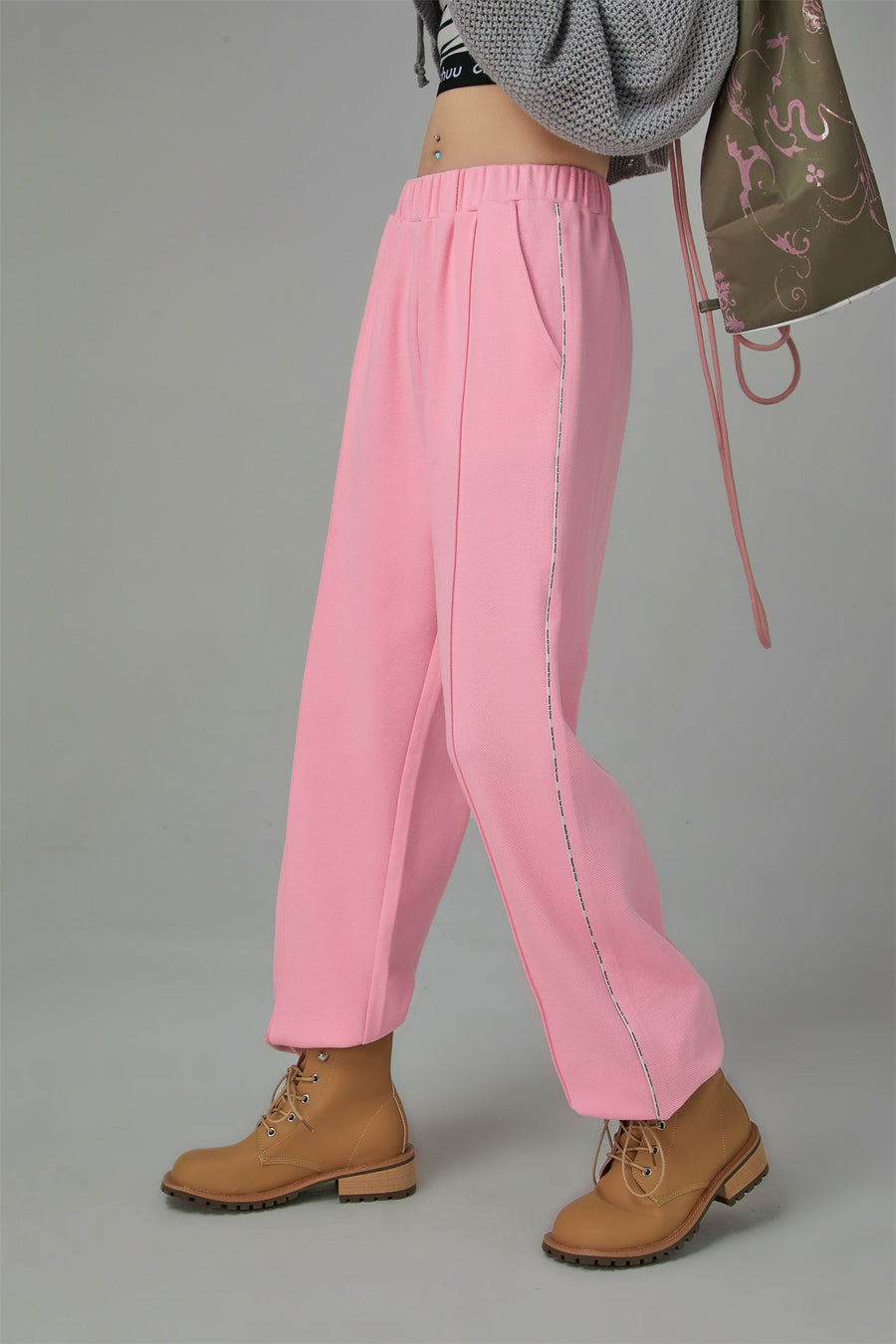 CHUU Simple Side Line Jogger Pants