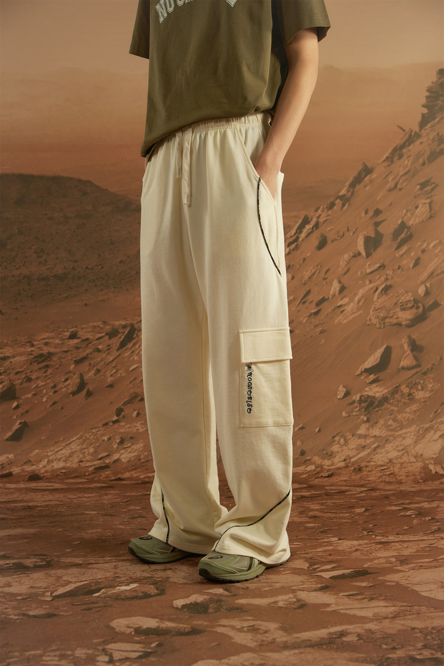 CHUU String Cargo Wide Pants