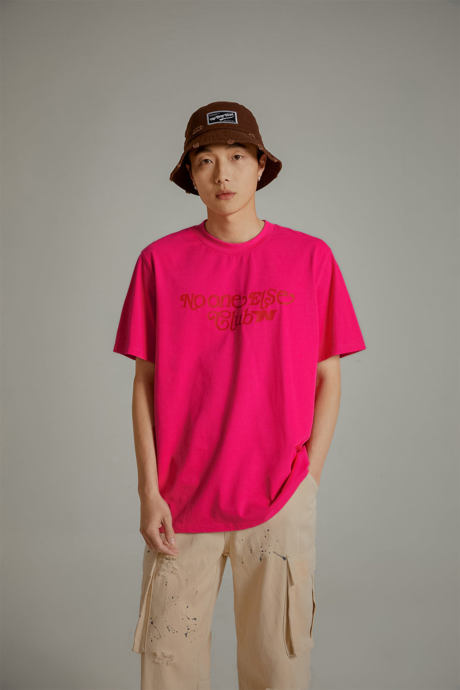 CHUU Noe Club Colored Loose Fit T-Shirt