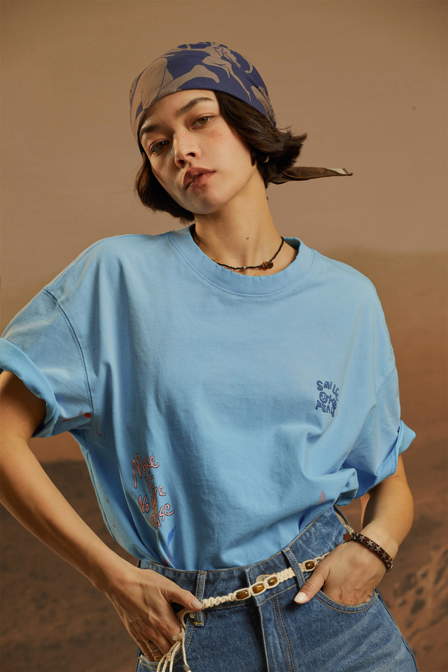 CHUU Gradient Loose Fit Paint Streaks T-Shirt