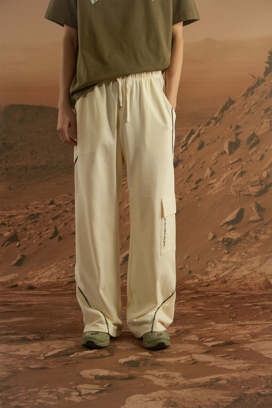 CHUU String Cargo Wide Pants