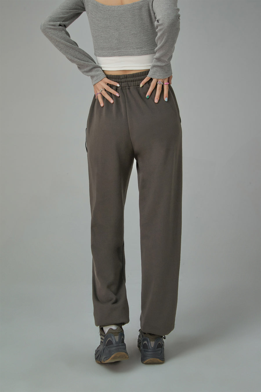 CHUU Stars That Shine High-Waist Jogger Pants