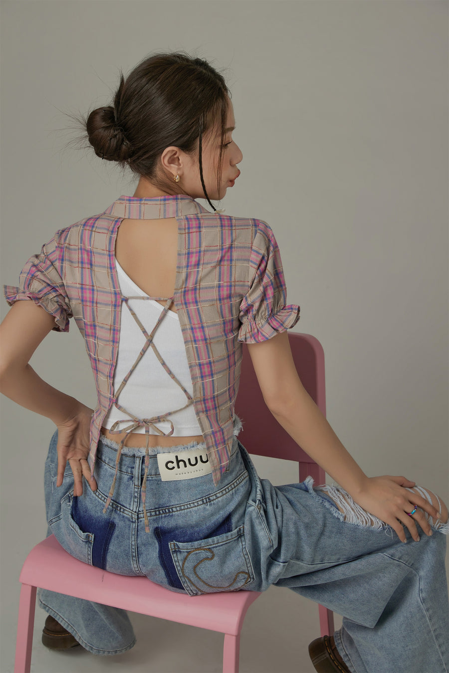 CHUU Eyelet Back Cut Out Check Shirt