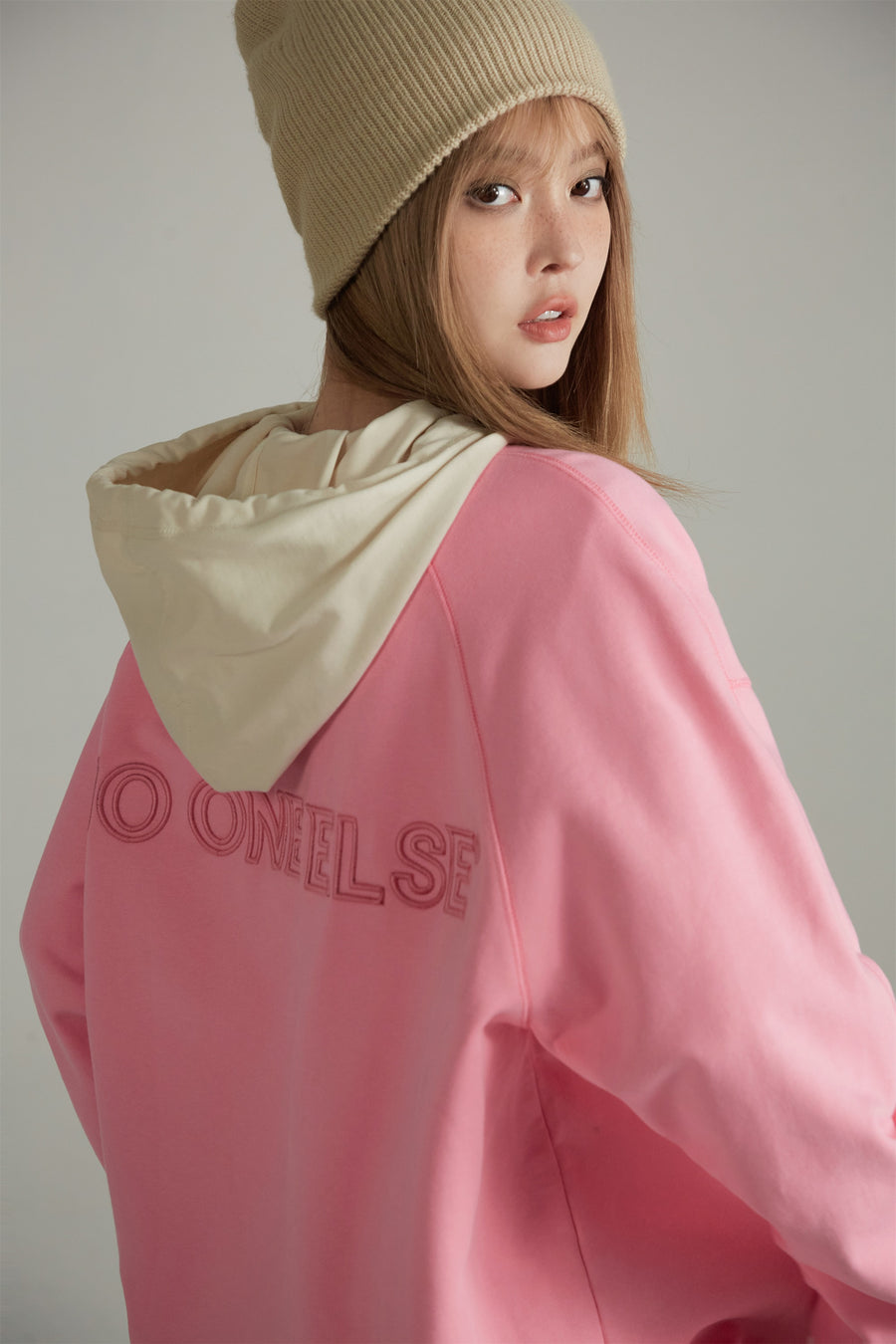 CHUU Solid Simple Casual Sweatshirt