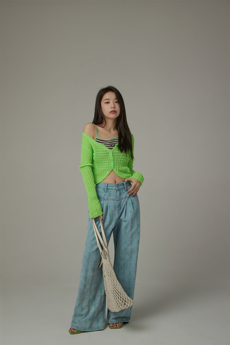 CHUU Unbalanced Striped Sleeveless Crop Top