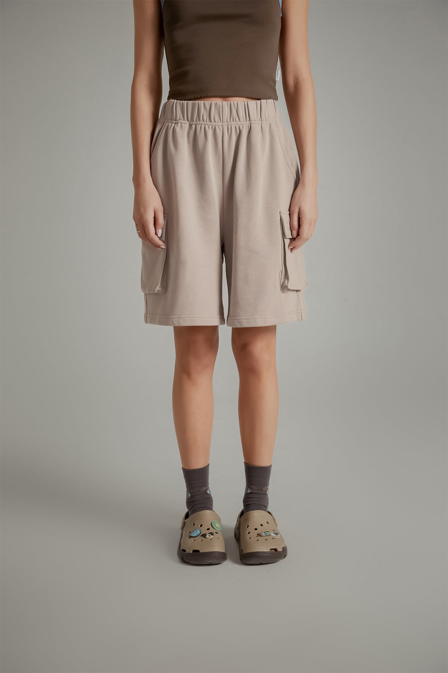 CHUU Side Pocket Wide Jogger Shorts