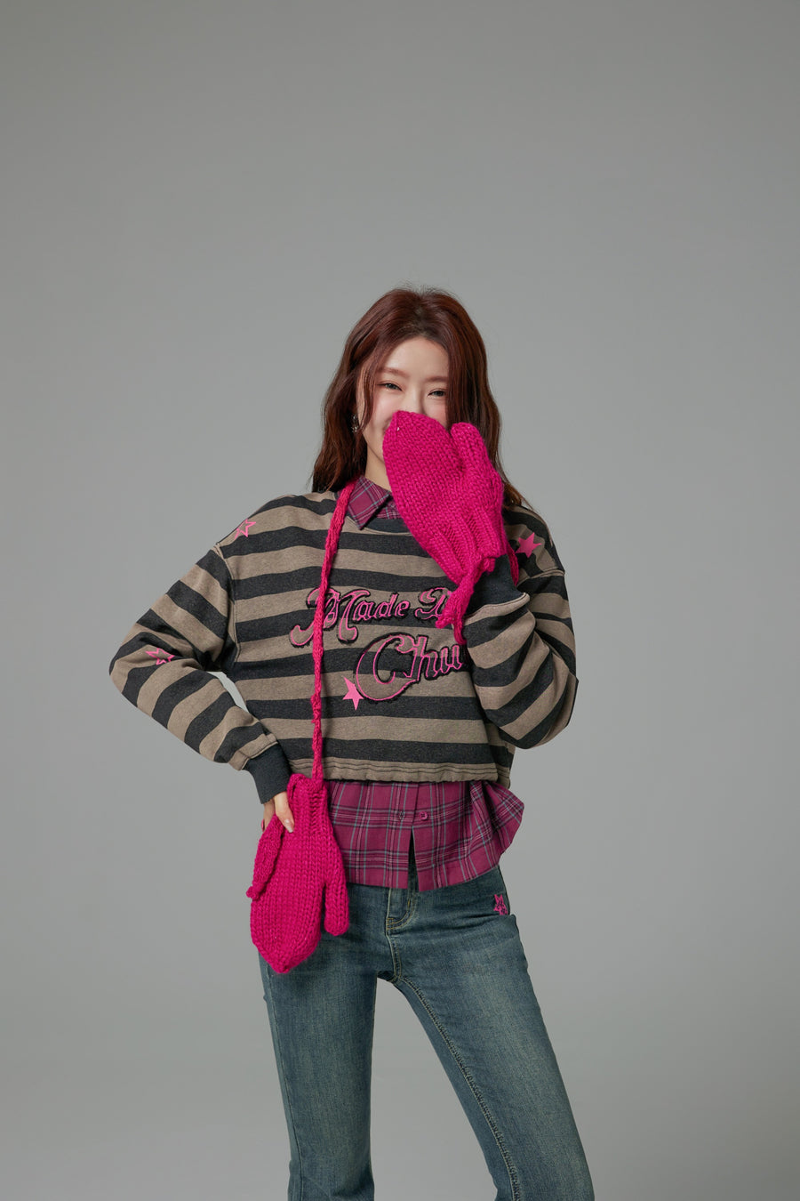 CHUU At My Best Stripe Cropped Sweatshirt