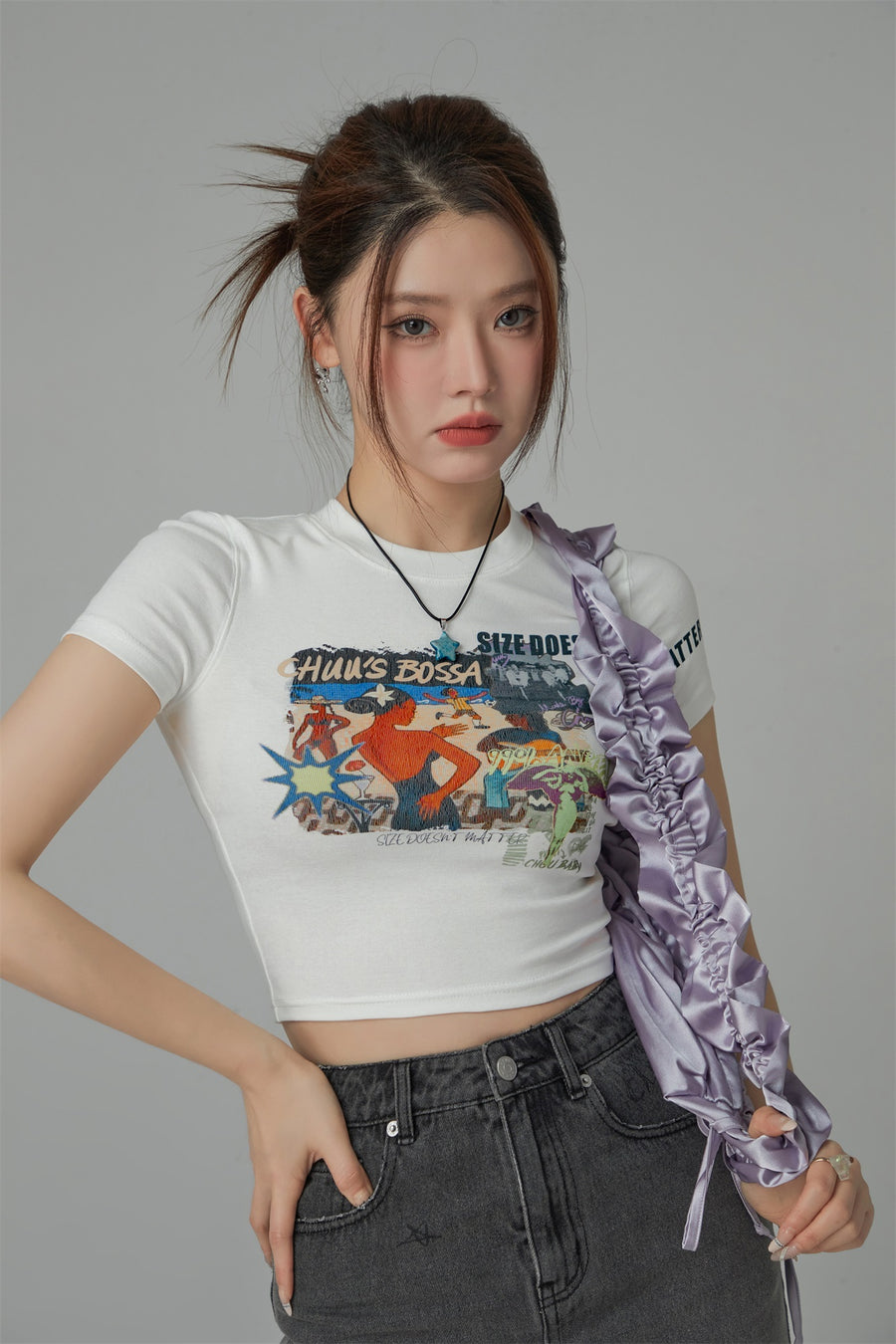 CHUU Size Doesnt Matter Beach Day Cropped T-Shirt