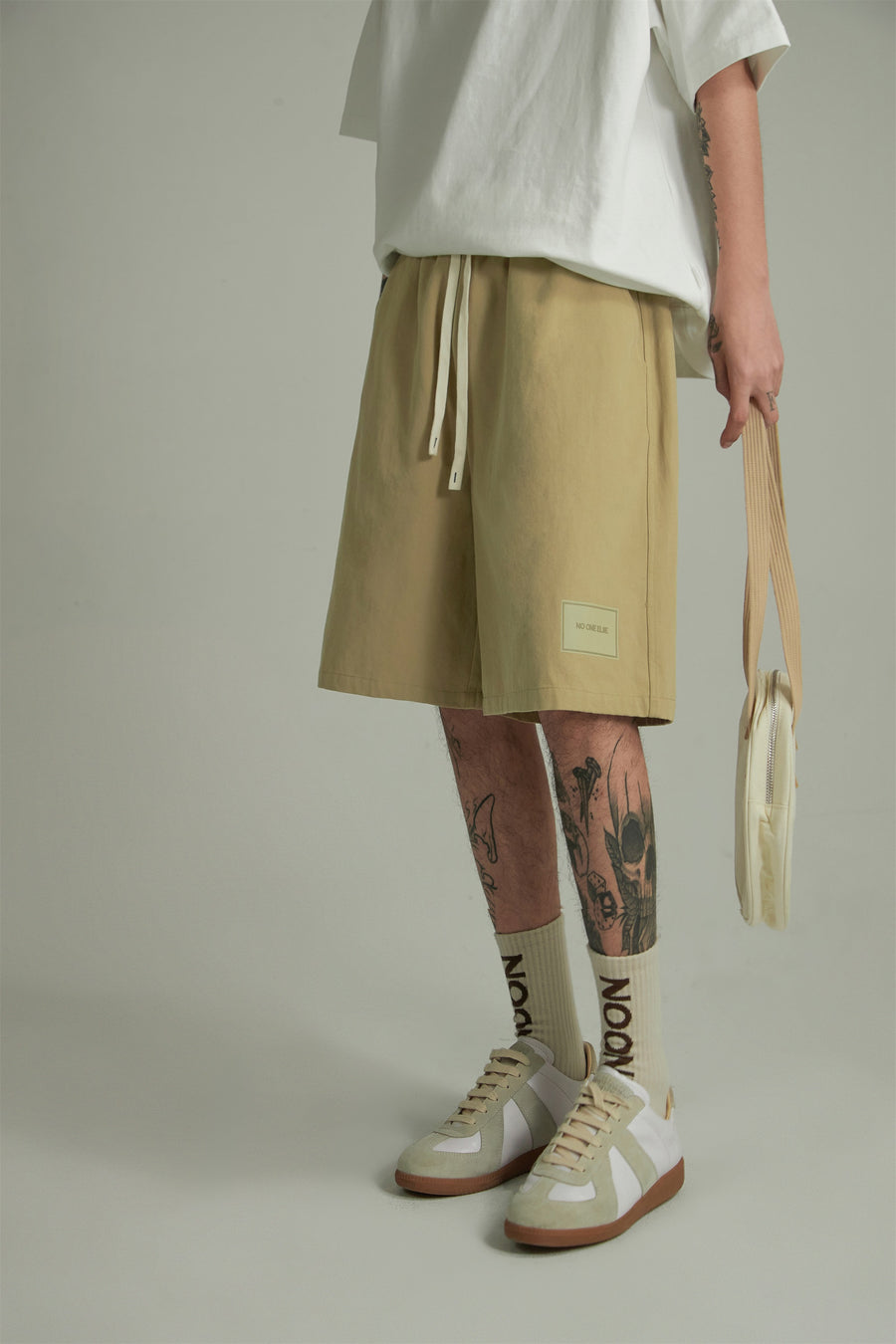 CHUU Simple Oversize Sport Shorts