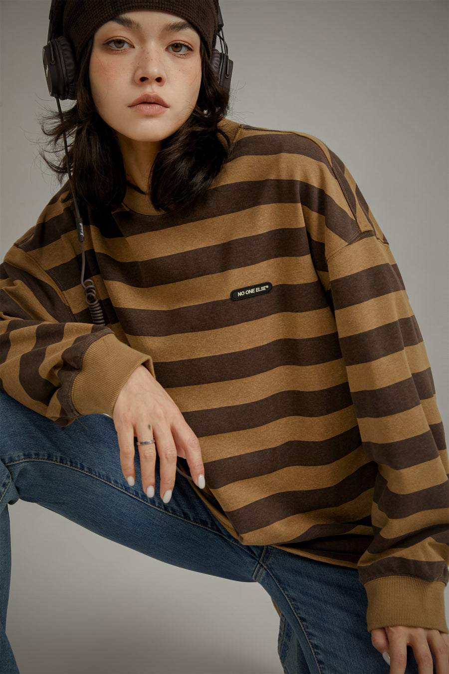 CHUU Stripe Color Sweatshirt