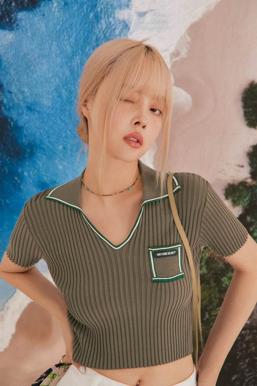 CHUU V-Neck Pocket Knit Top