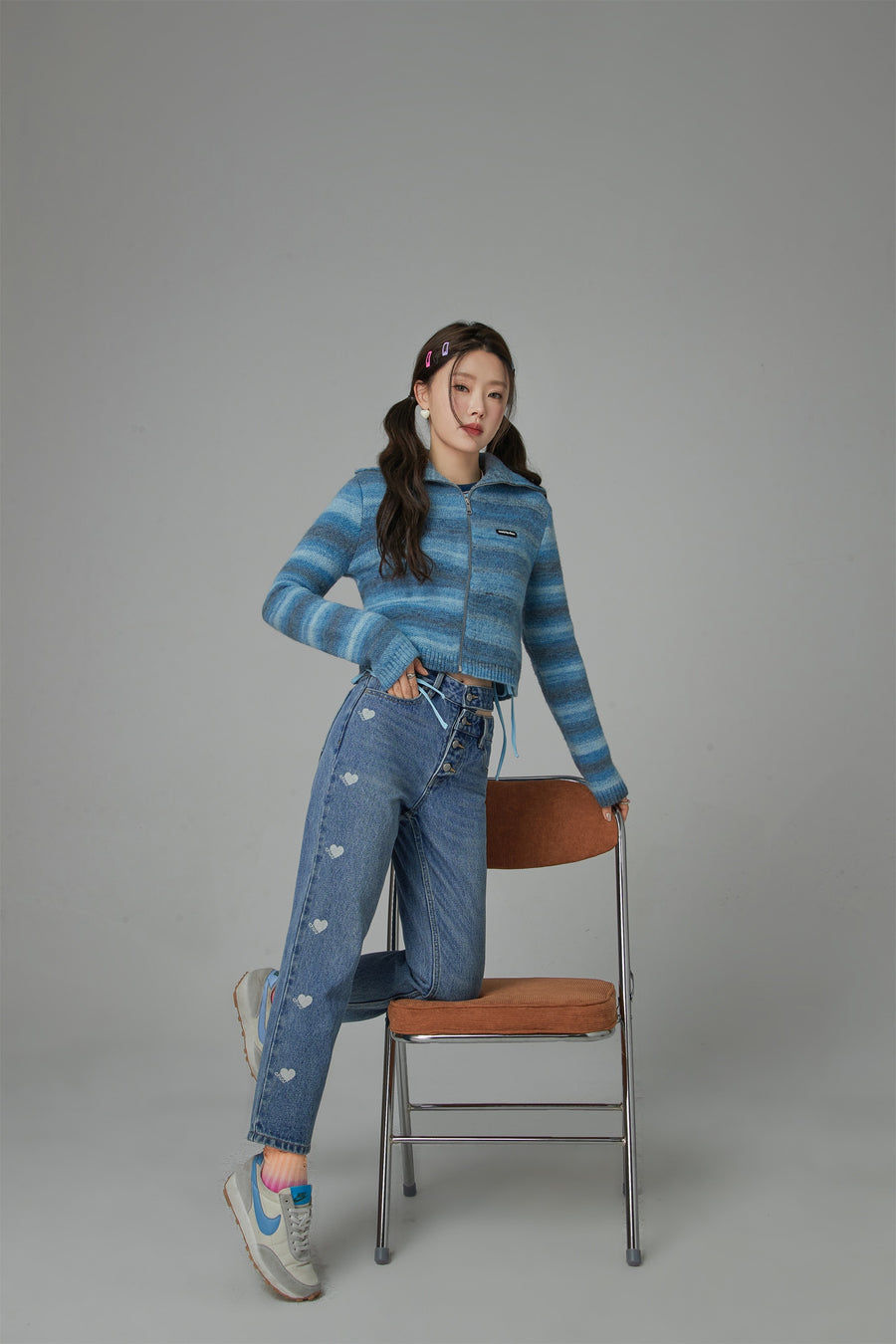 CHUU A Place In My Heart Slim Straight Denim Jeans