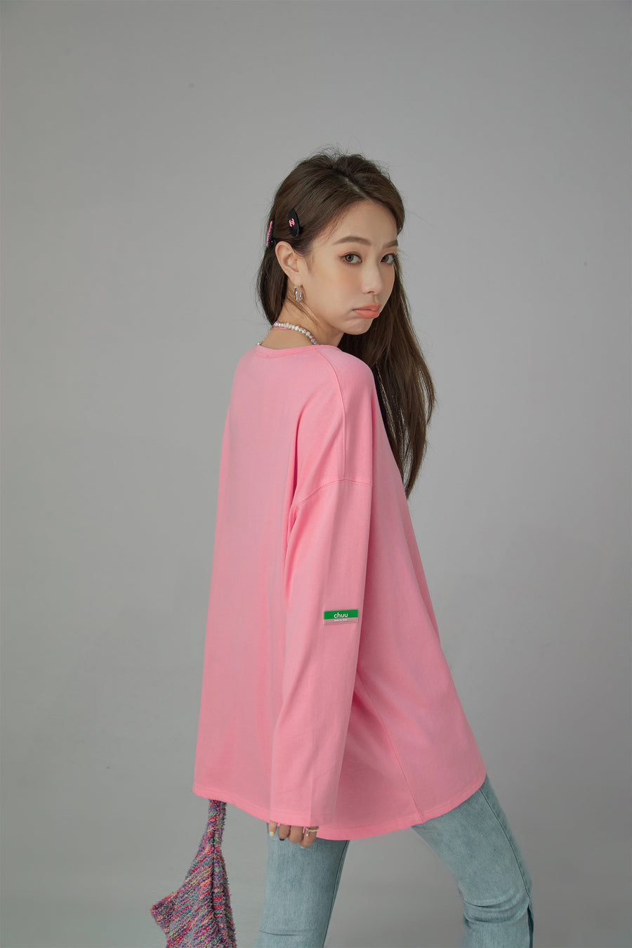 CHUU Side Slit Chuu Logo Loosefit Skater Top