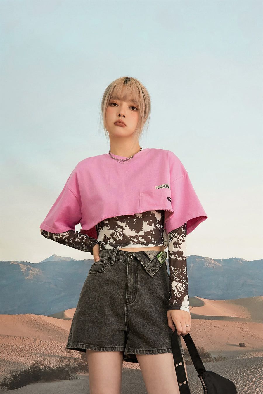 CHUU Bring The Spark Back Maxi Cropped T-Shirt