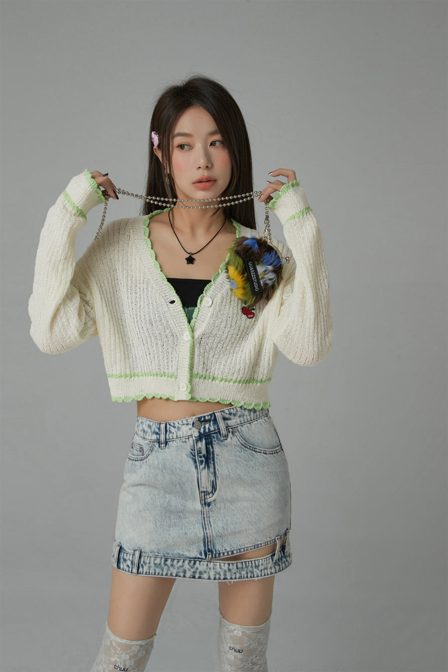 CHUU Slit Denim Skirt