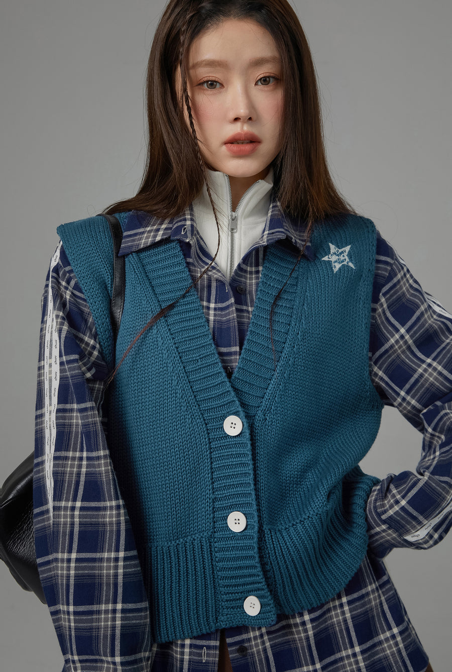 CHUU Revolves Around You Star Knit Vest